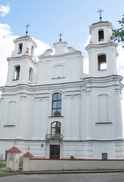 Kościół Pobernardyński w Lublinie: historia i architektura dawnego klasztoru