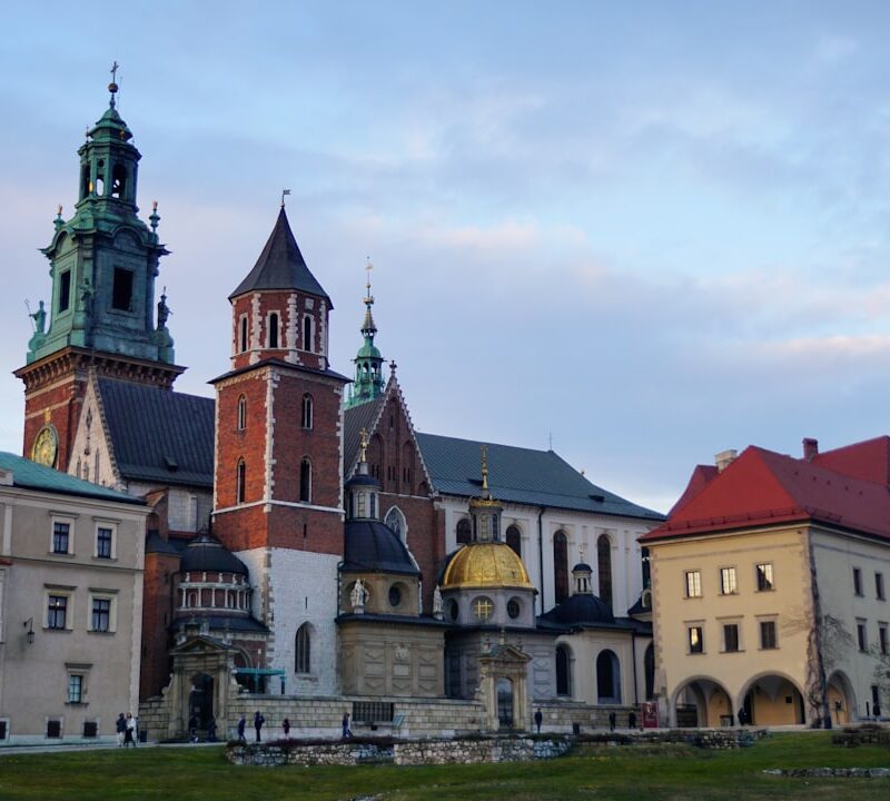 Archikatedra Lubelska: malowidła, skarbiec i architektoniczne ciekawostki