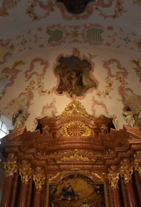 Plac Katedralny w Lublinie: historia i architektura w cieniu katedry